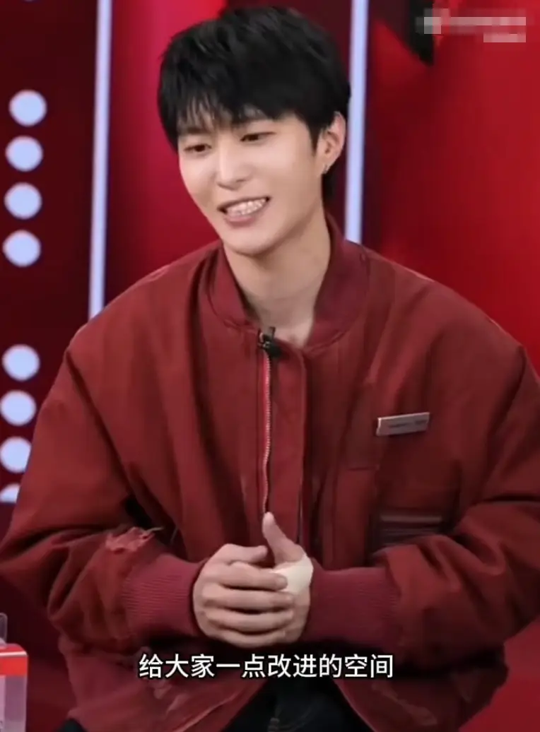 范丞丞希望粉絲對(duì)工作室嘴下留情