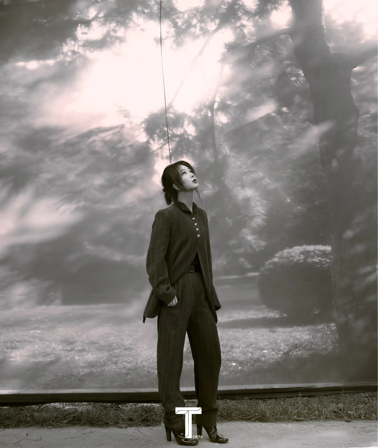 48d99009ly1h94eblyvz0j20zk163qfp.jpg 楊紫 感知明暗的流轉與交織/壹號娛樂