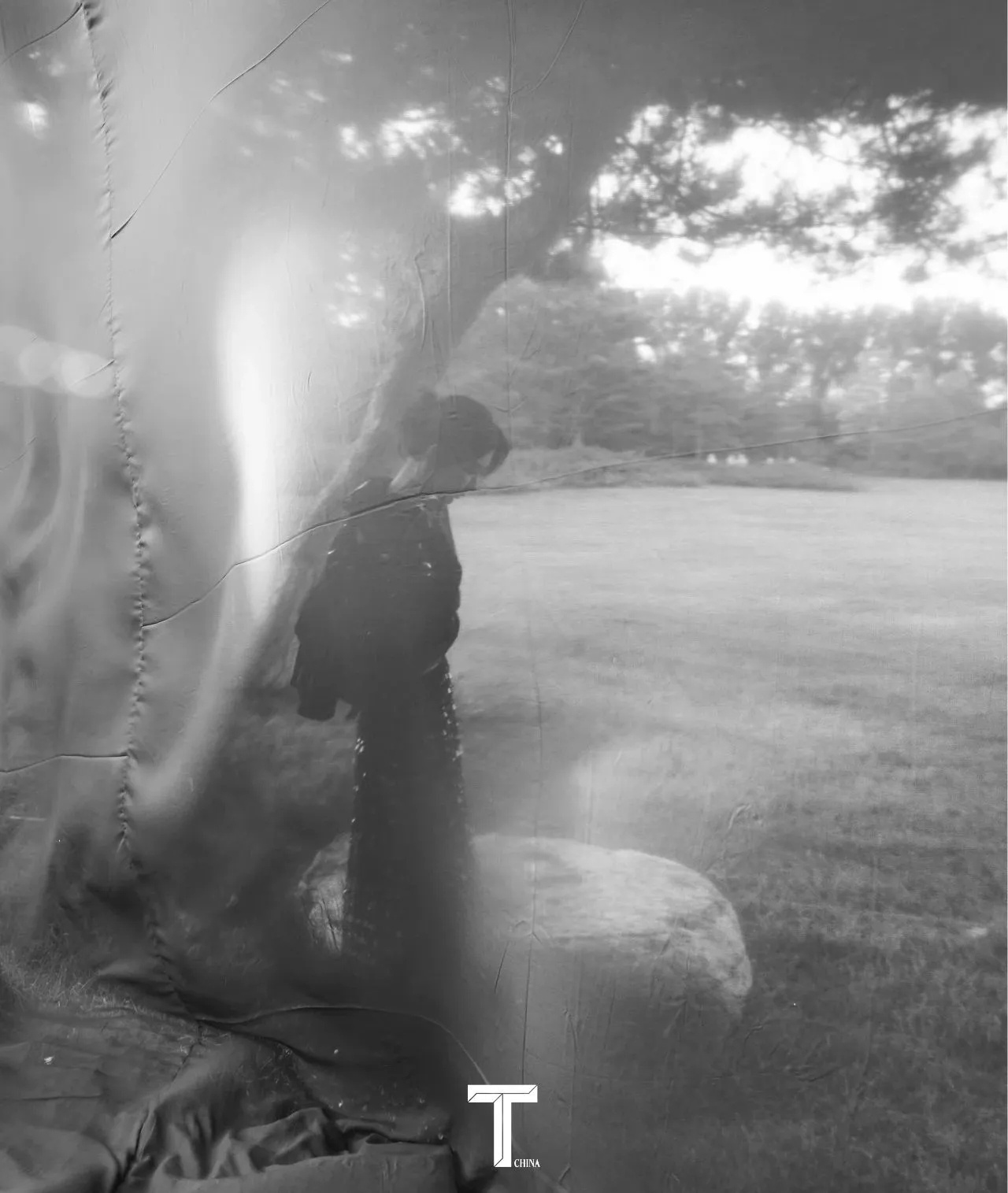 48d99009ly1h95h2ye8v8j20zk163ahs.jpg 楊紫 感知明暗的流轉與交織/壹號娛樂