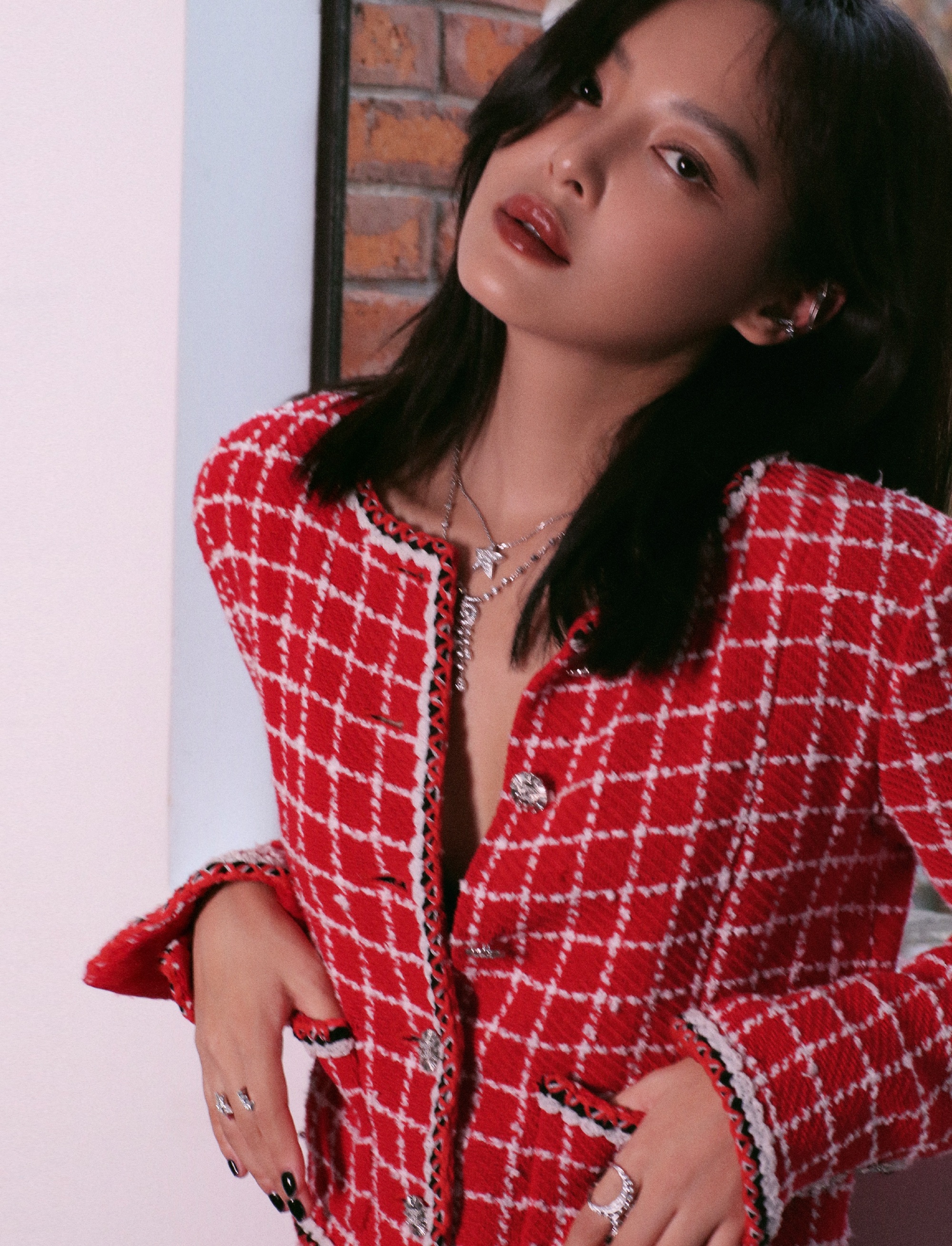 a66d0169ly8h9ib7dvt8dj22n43gekjo.jpg 辛芷蕾新鮮CHANEL大片/壹號(hào)娛樂(lè)