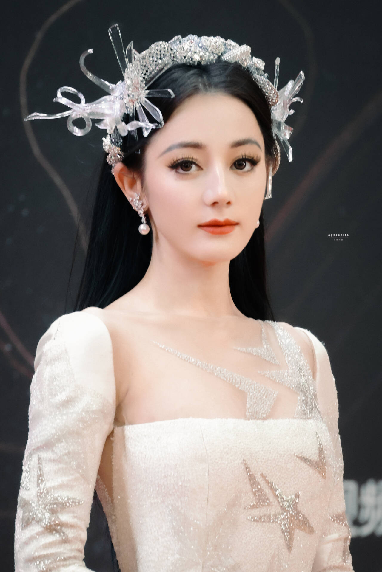 迪麗熱巴星光大賞紅毯 /壹號娛樂