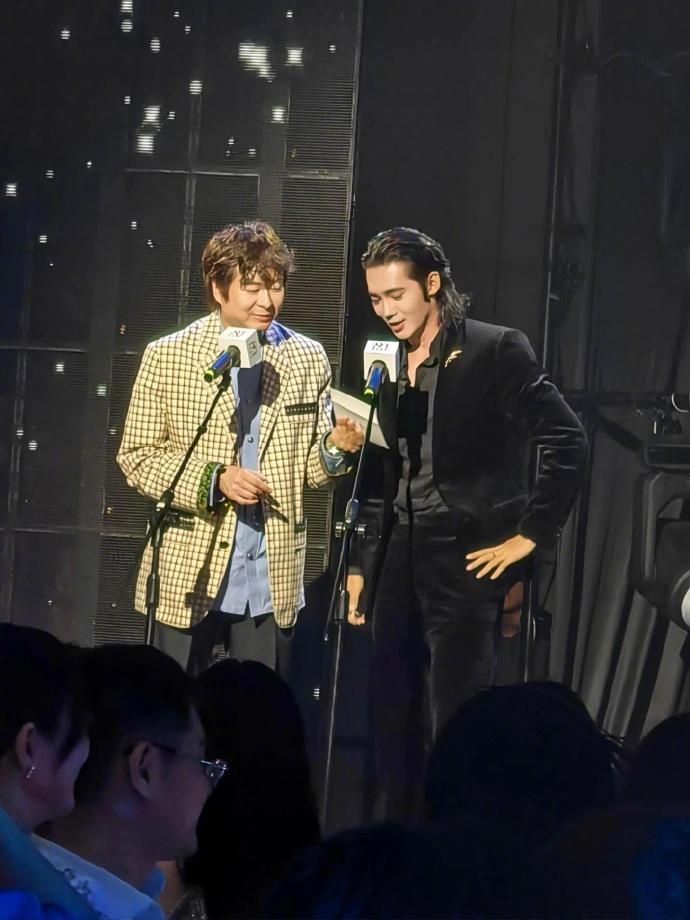 于適ELLE晚宴/壹號娛樂